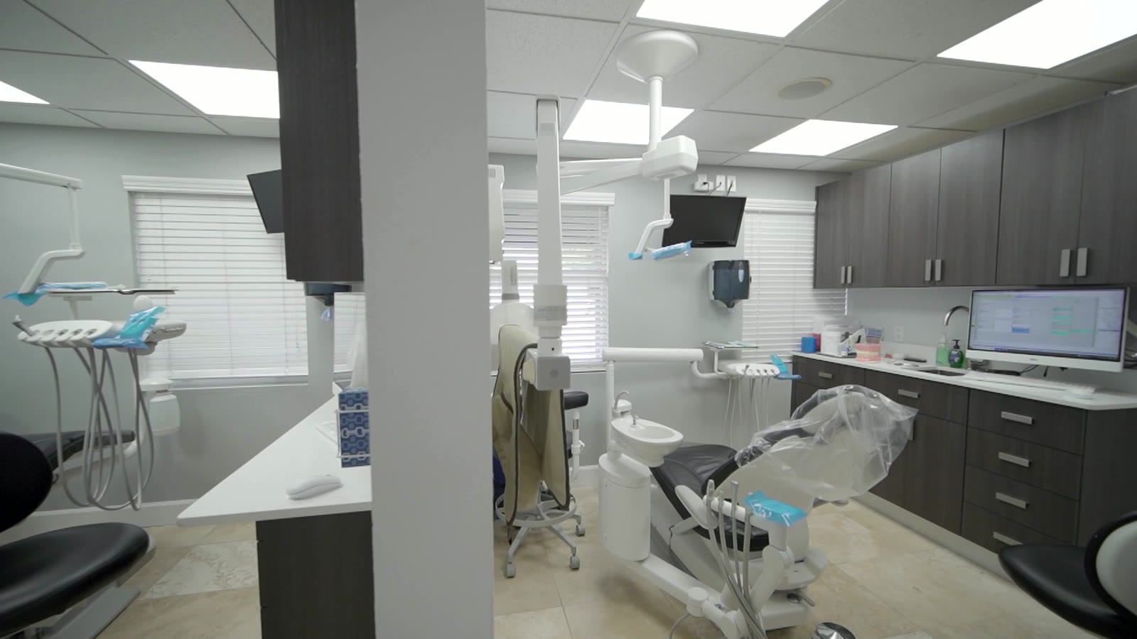 Treatment room at Perez Dental Group